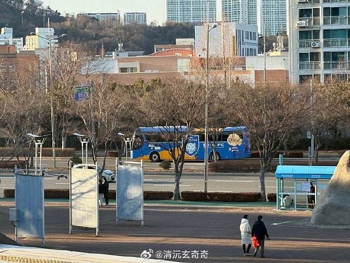  泰山隊退賽！博主：蔚山的大巴已經(jīng)抵達球場，隨后又開了回去