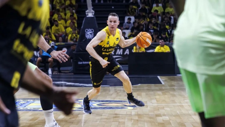  NBA初代老六，42歲進(jìn)入生涯巔峰？！