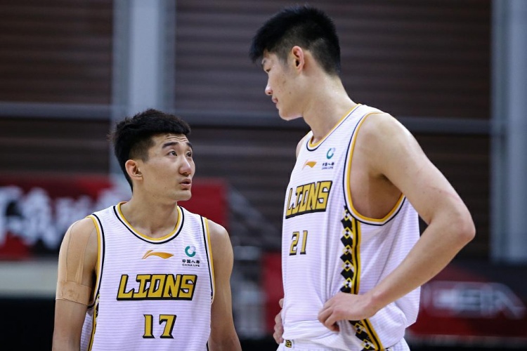  本賽季主場金身告破！張寧上籃絕殺 廣廈12連勝&主場19連勝遭終結(jié)