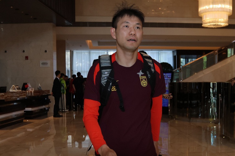  媒體人：如果李源一沒傷沒病，他落選名單在邏輯上講不出合理性