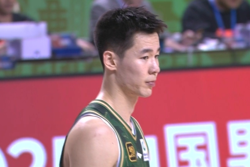  上來就很兇！郭昊文打滿首節(jié) 4中2&罰球6中6獨得10分2籃板