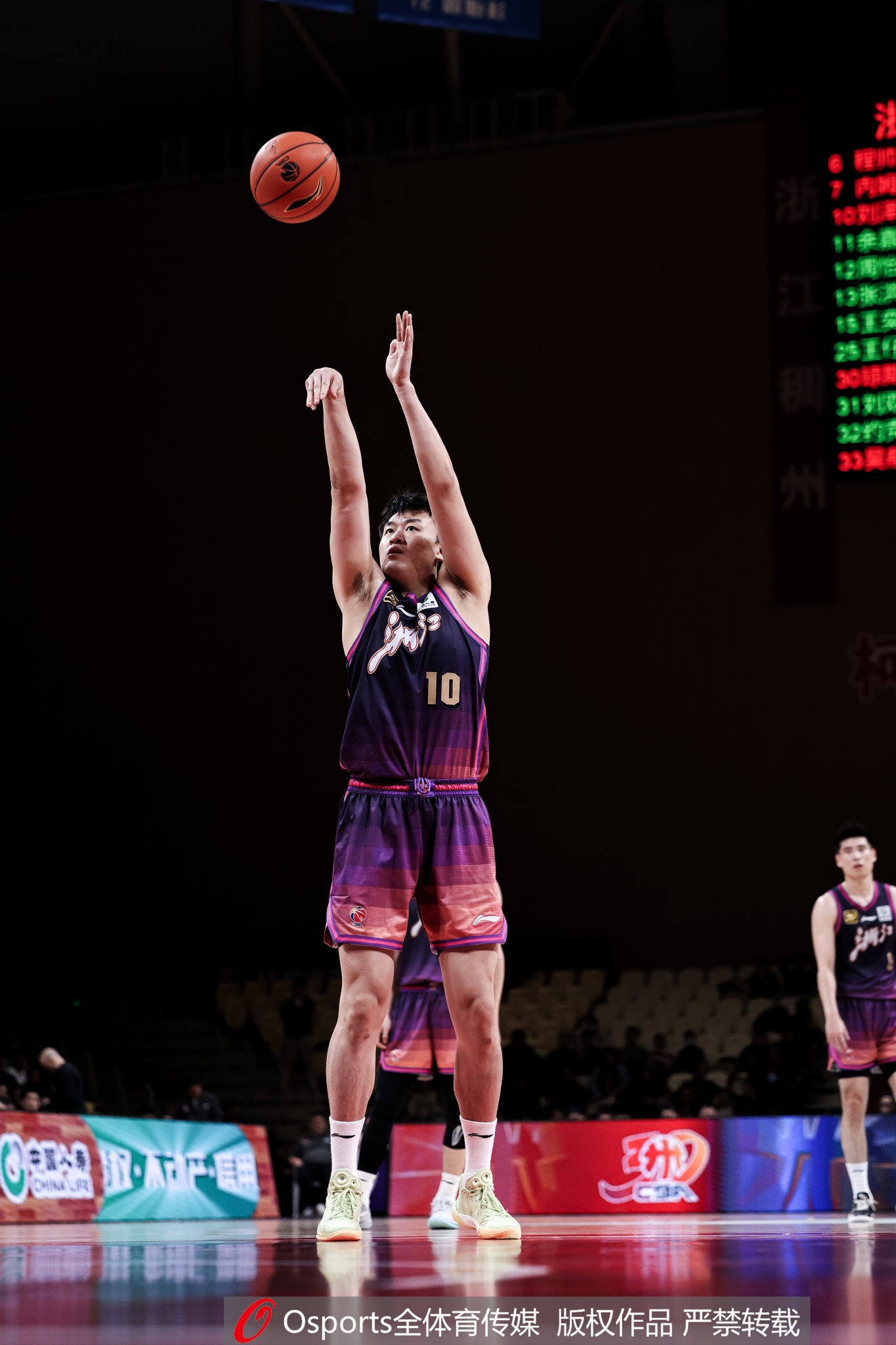  高效替補！劉澤一13投7中&罰球4中3得18分7板 得分并列全隊最高